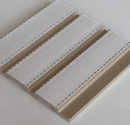 Listones de madera - Cuero Blanco
